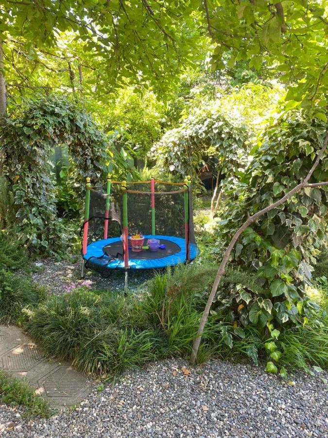 Гостевой Дом «Green Garden» Sukhumi Exterior foto